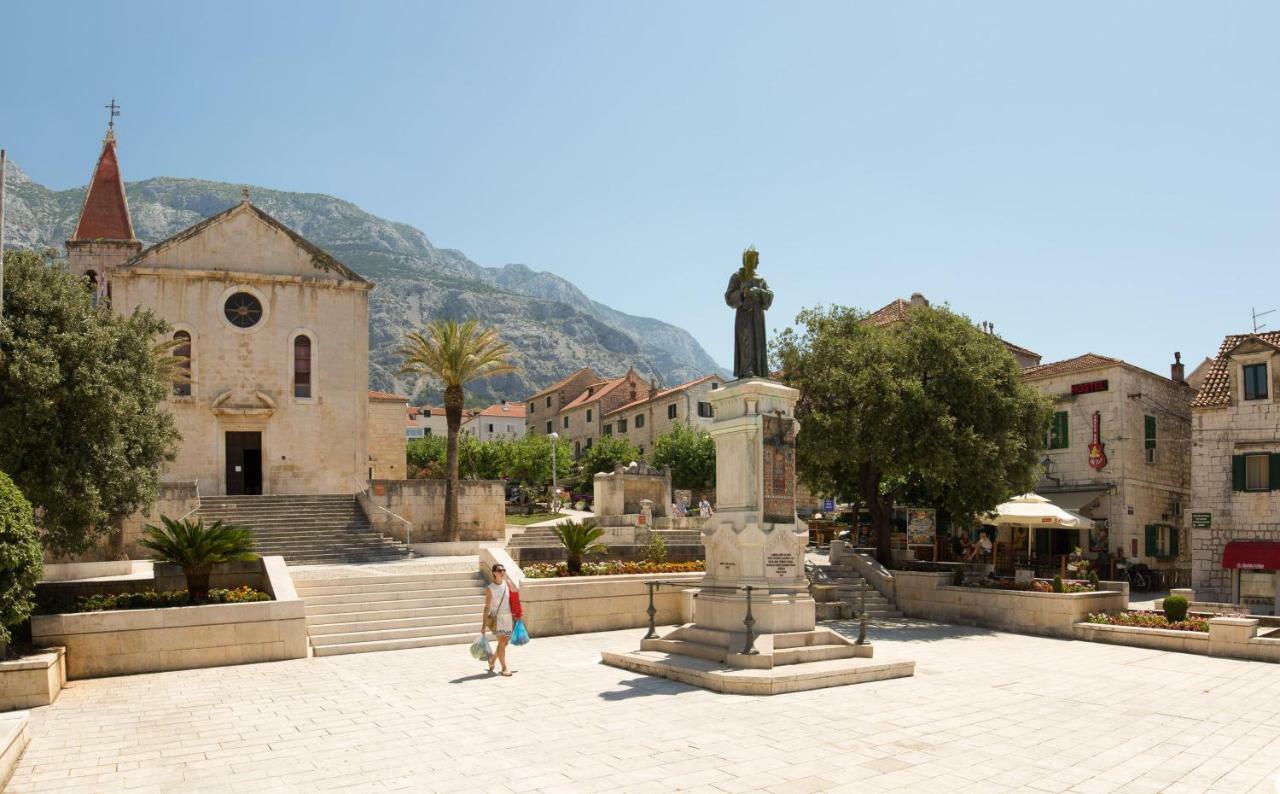 Mike Apartamento Makarska Exterior foto